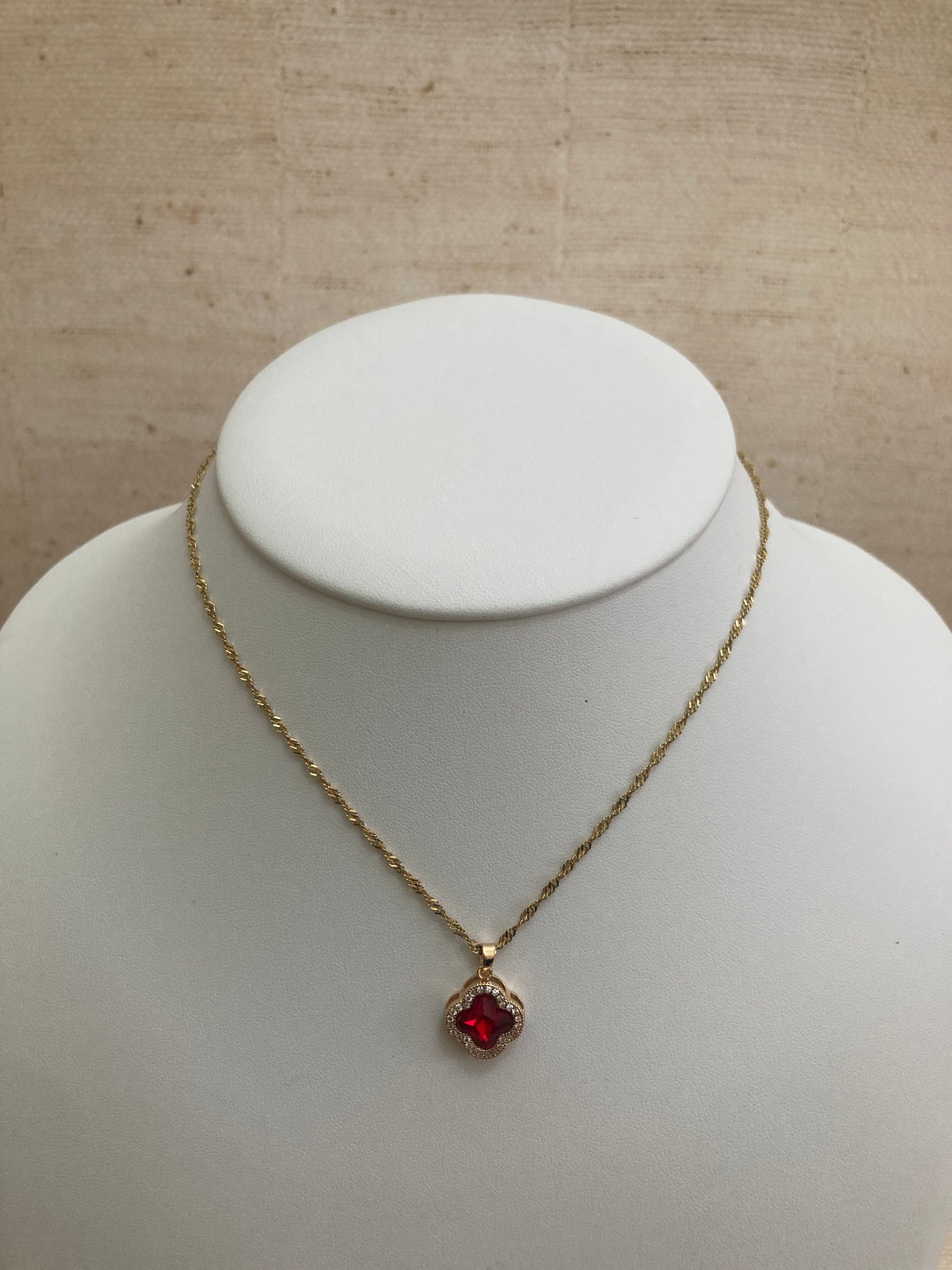 Adina Clover Pendant Necklace (ST373) (Red)