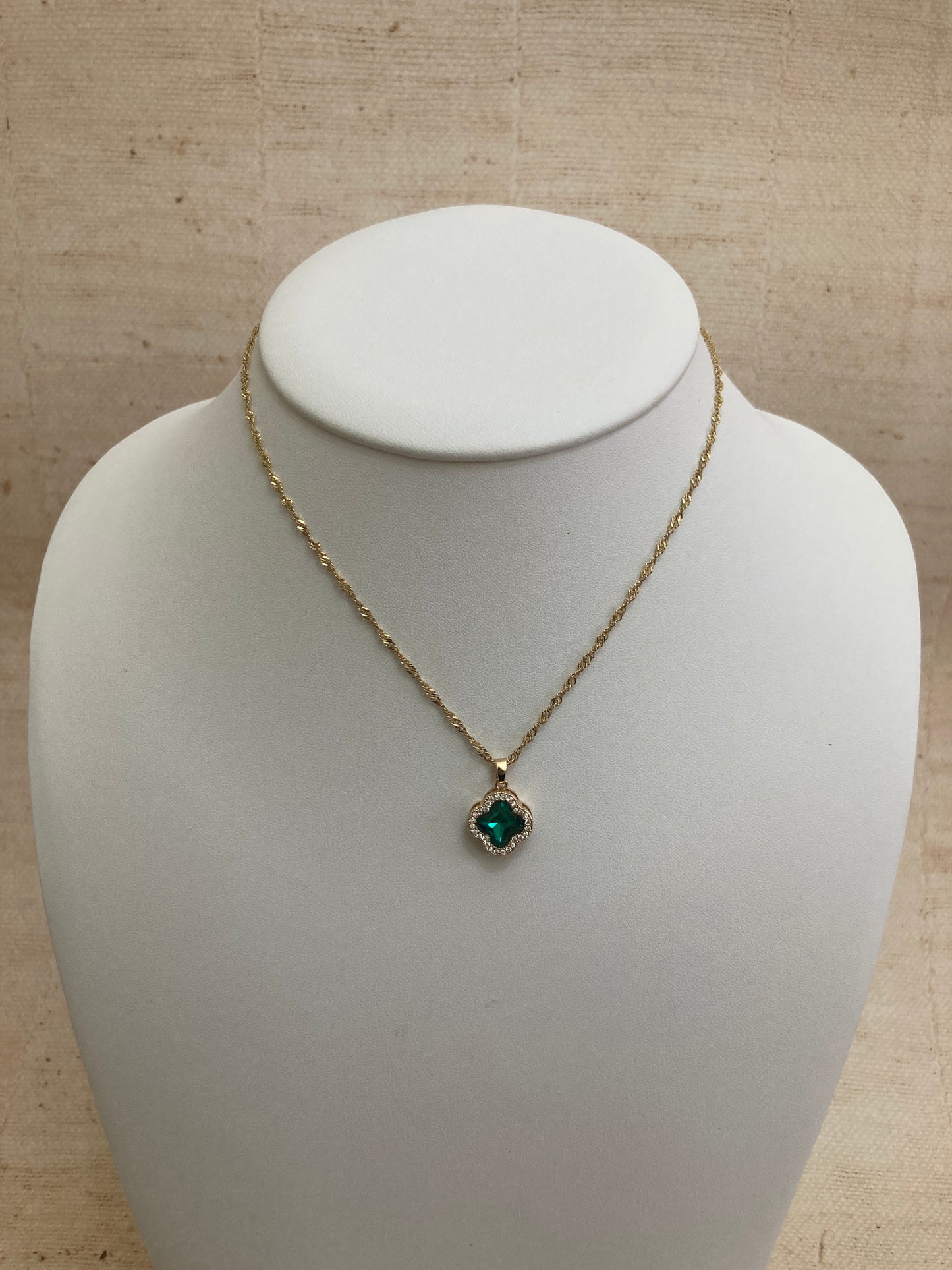 Adina Clover Pendant Necklace (ST373)(Emerald Green)