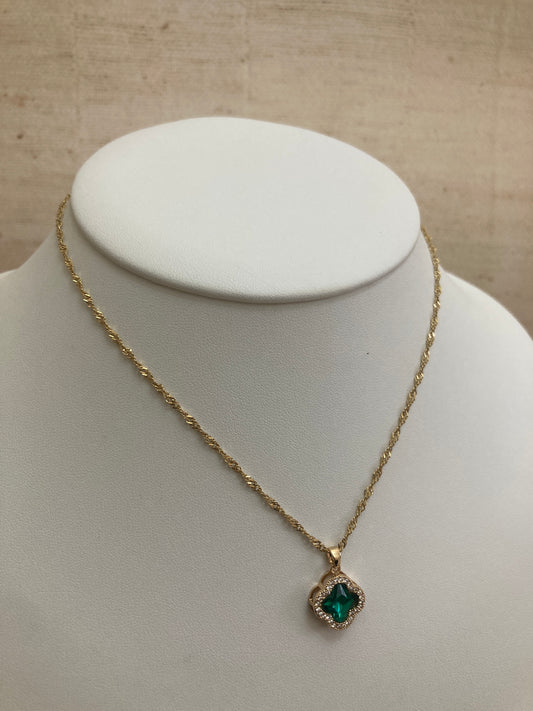 Adina Clover Pendant Necklace (ST373)(Emerald Green)