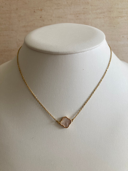 18K Iridescent Clover Pendant Necklace (ST871)