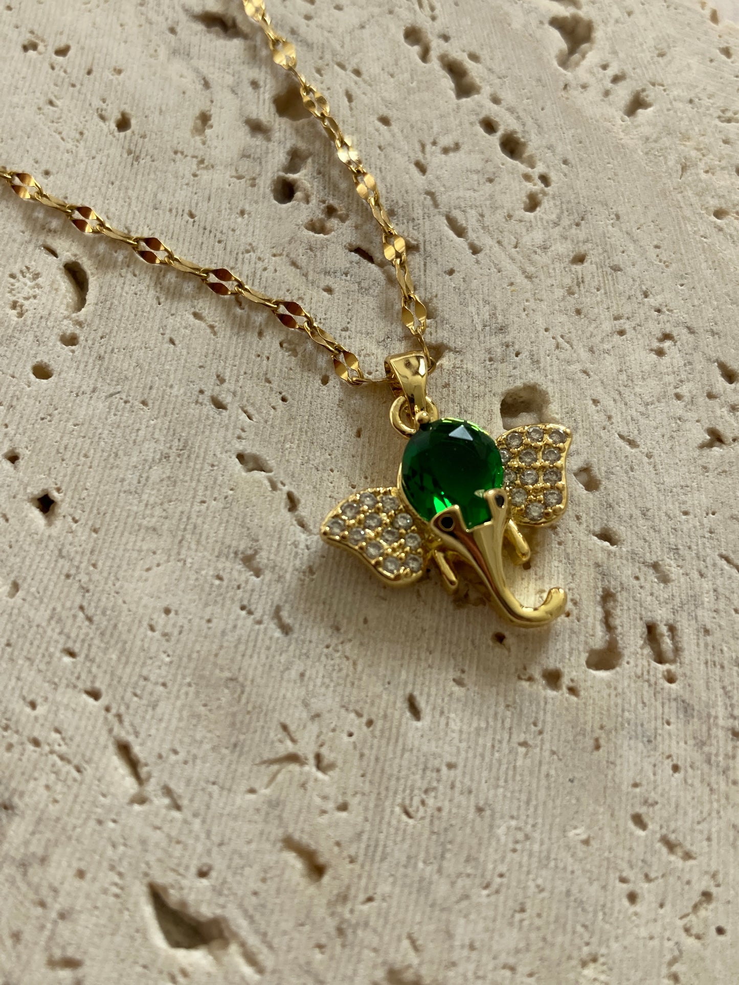 18K Gold Plated Elephant Pendant Necklace (ST872) (Emerald Green)