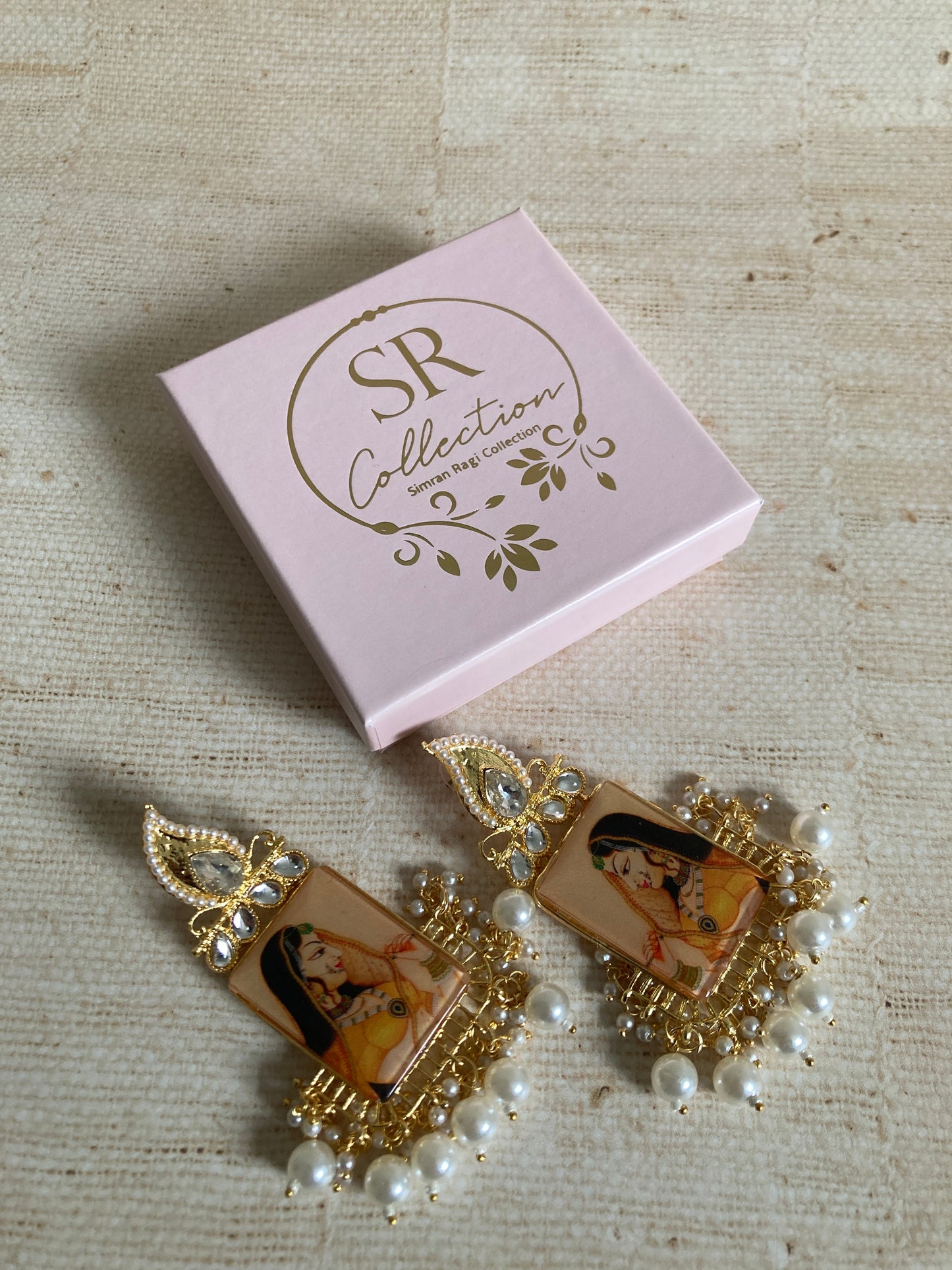 Statement Rajisthani Queen Kundan And Pearl Earrings (ST737)