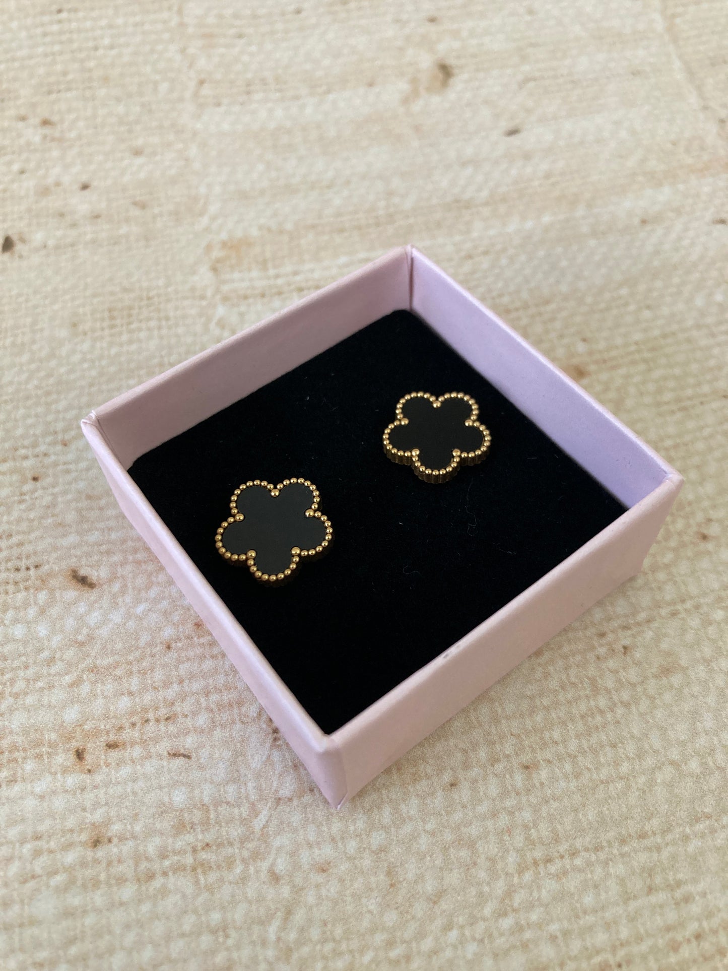 Black Five Leaf Clover Stud Earrings (ST374)