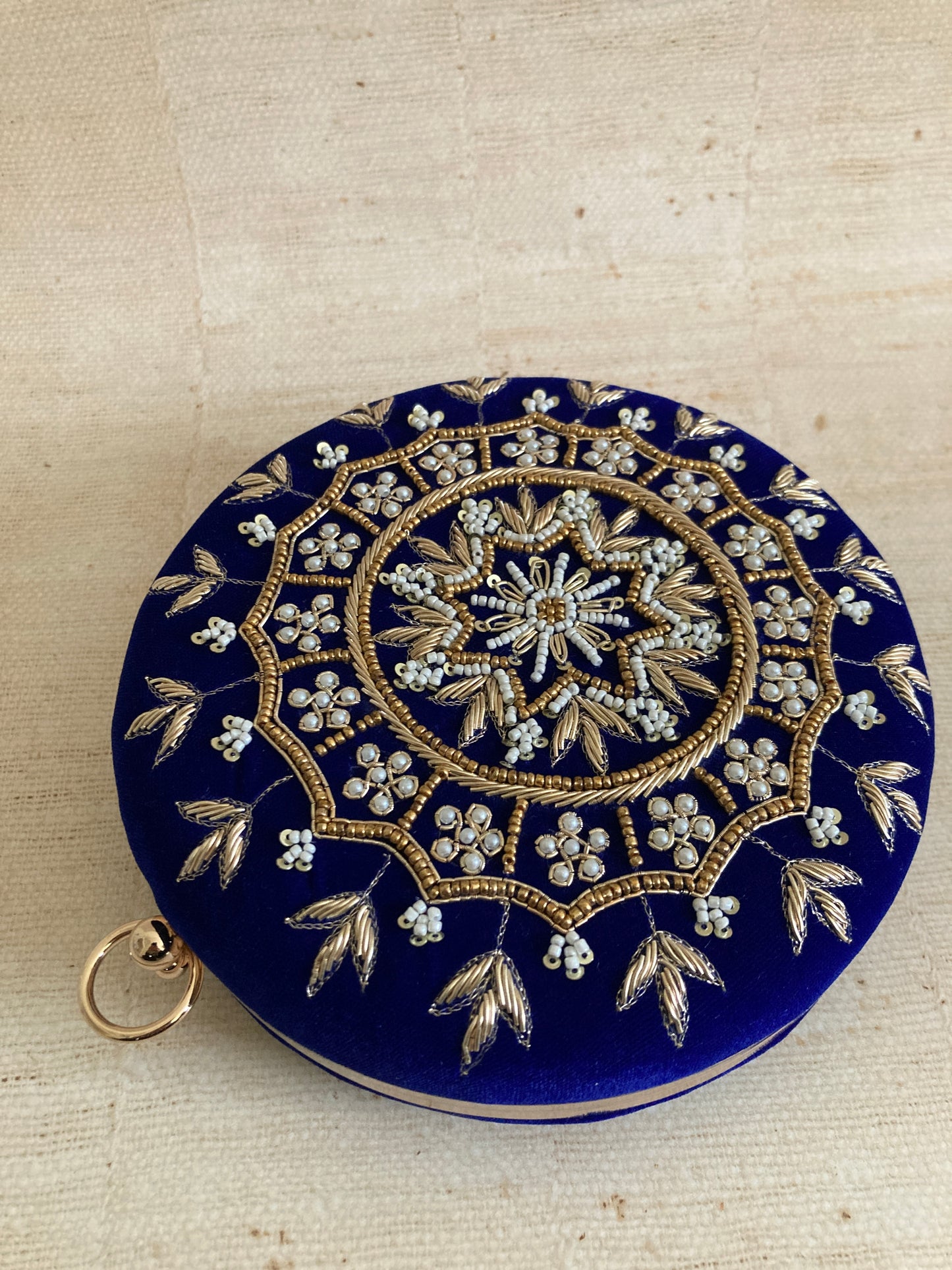 Aarza Royal Blue Velvet Bangle Clutch (ST735)