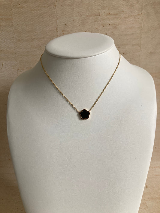 Five Leaf Black Single Clover Necklace (ST893)