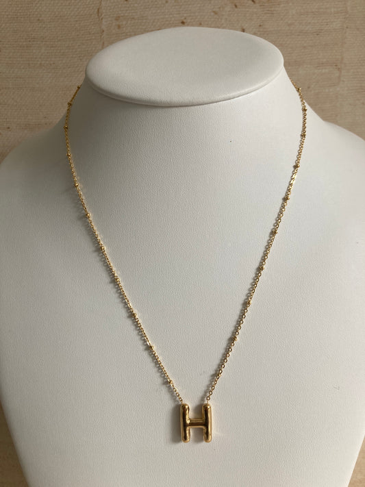 18k Gold Plated H Initial Pendant Necklace (ST894)