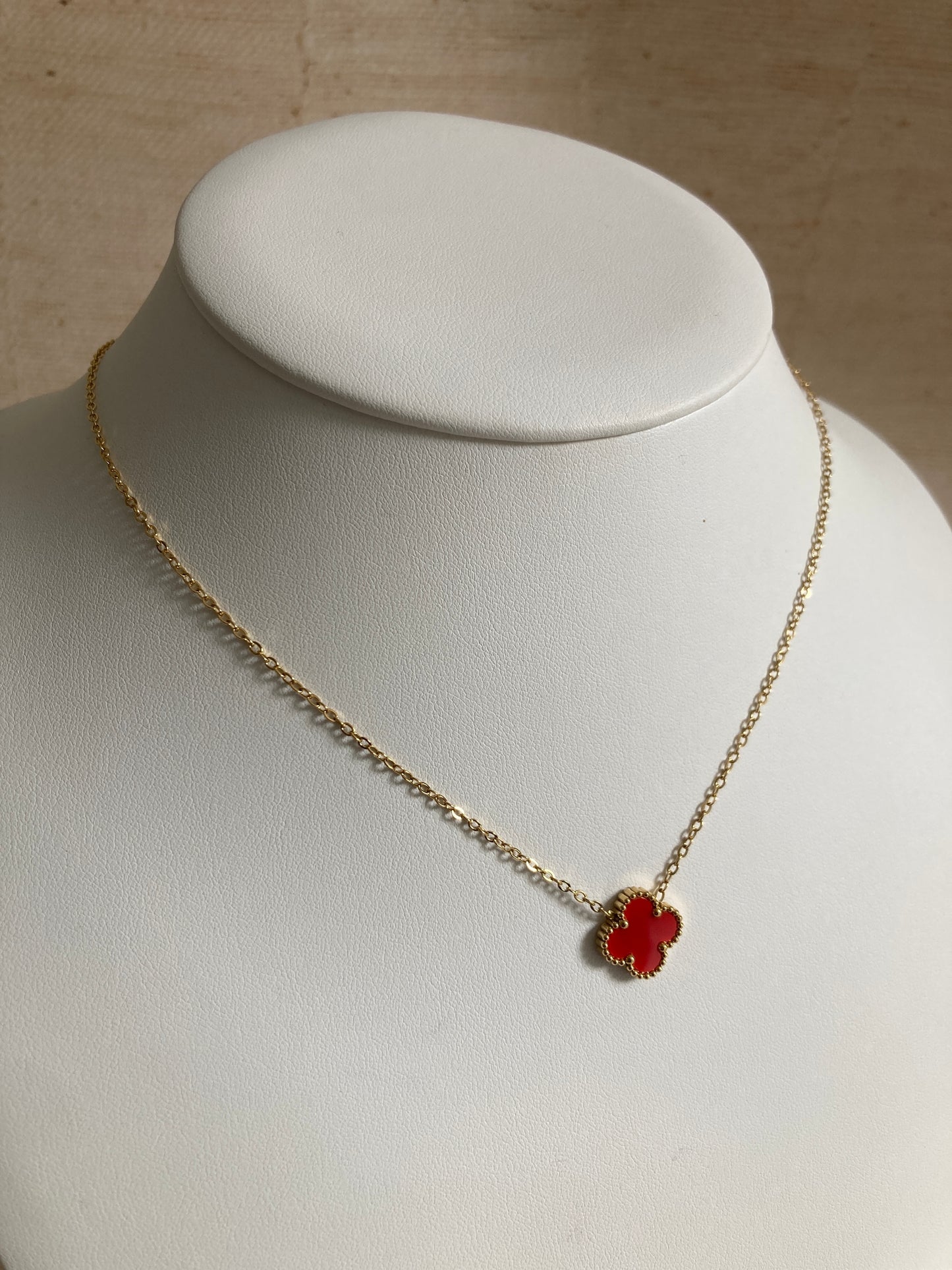 Red Single Clover Gold Plated Necklace (ST908)