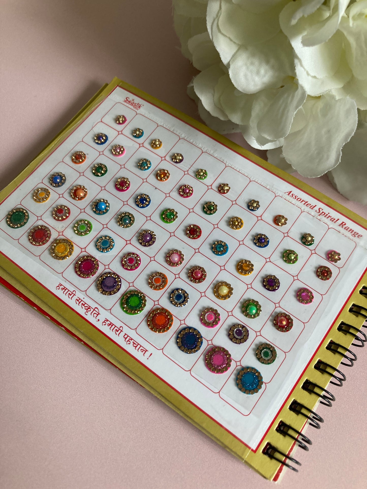 Mixed Designs 360 Bindi Booklet (ST917) (4)