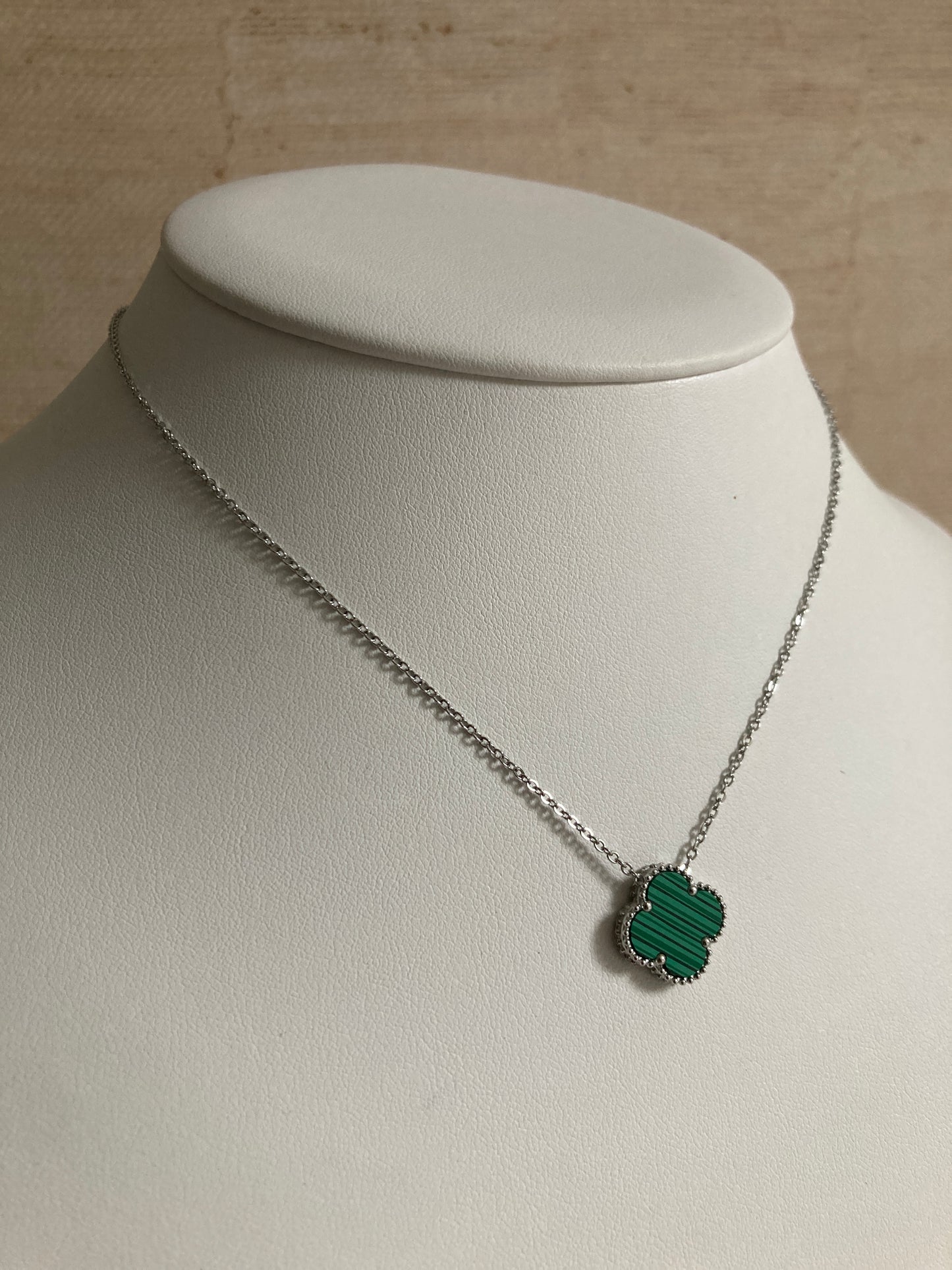 Green Single Clover Silver Necklace (ST919)