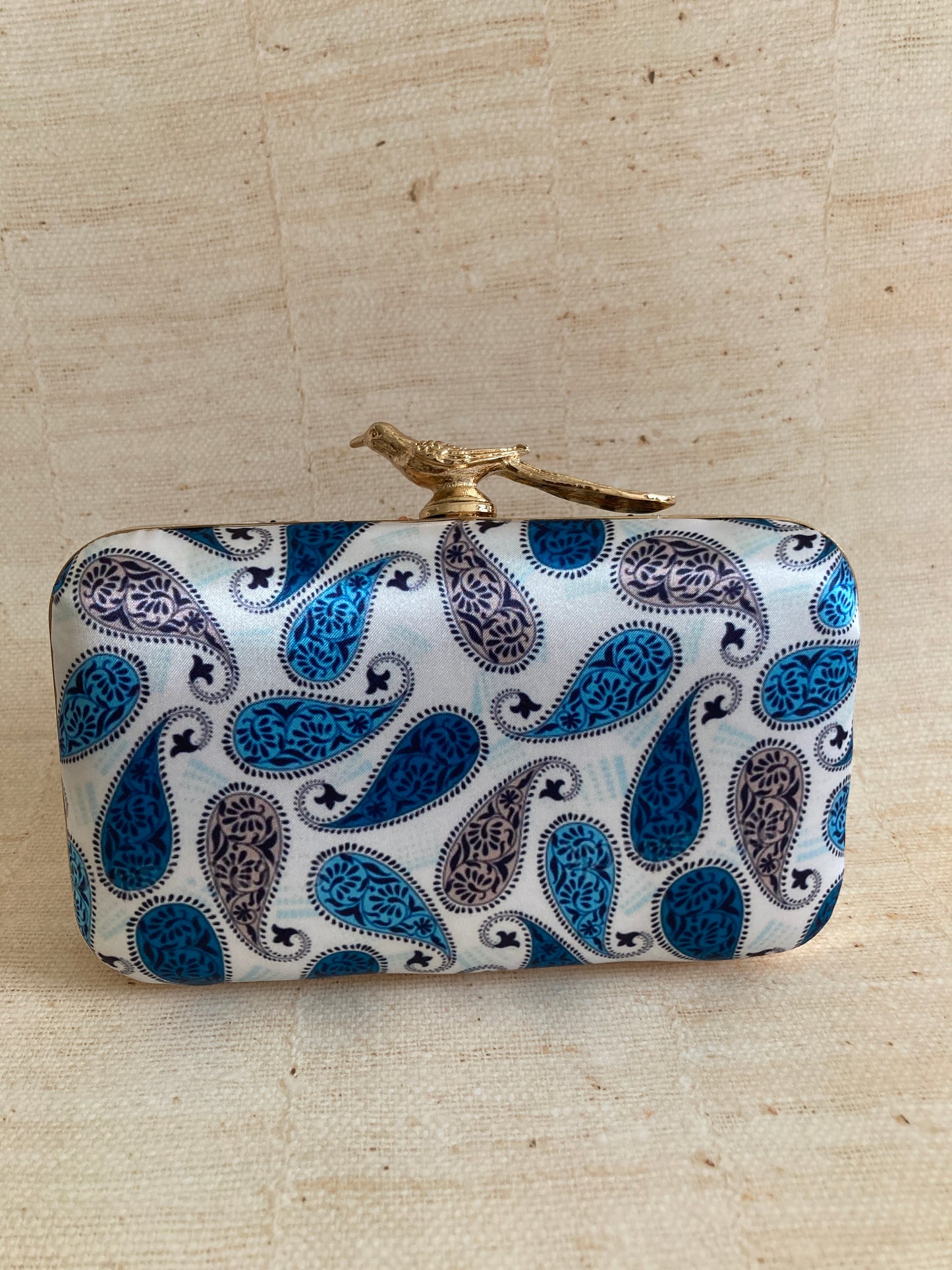 Ariel Rectangular Blue Bird Clasp Clutch (ST963)