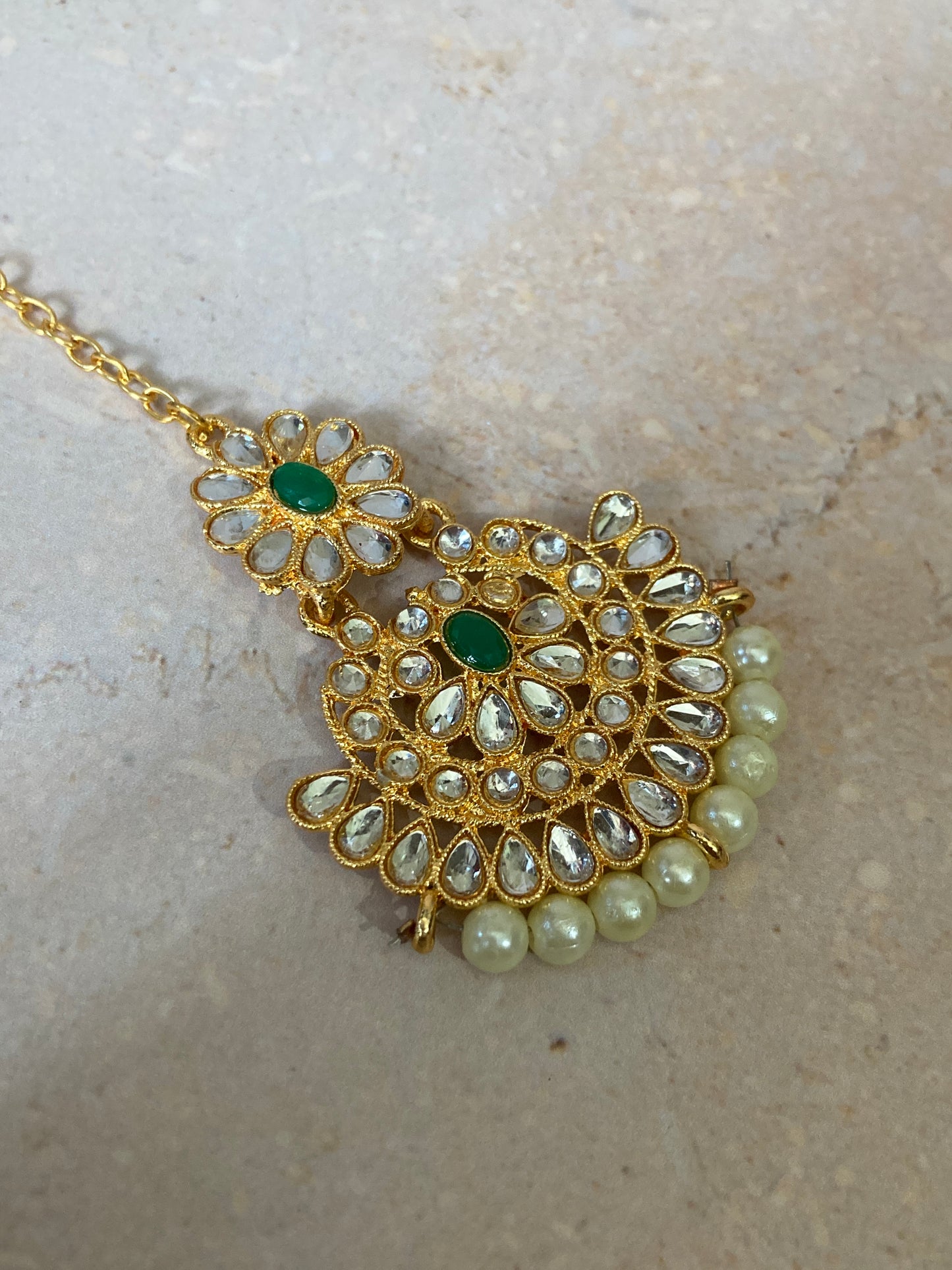 Alia Kundan & Pota Stone Gold Plated Set (ST228)(Emerald)