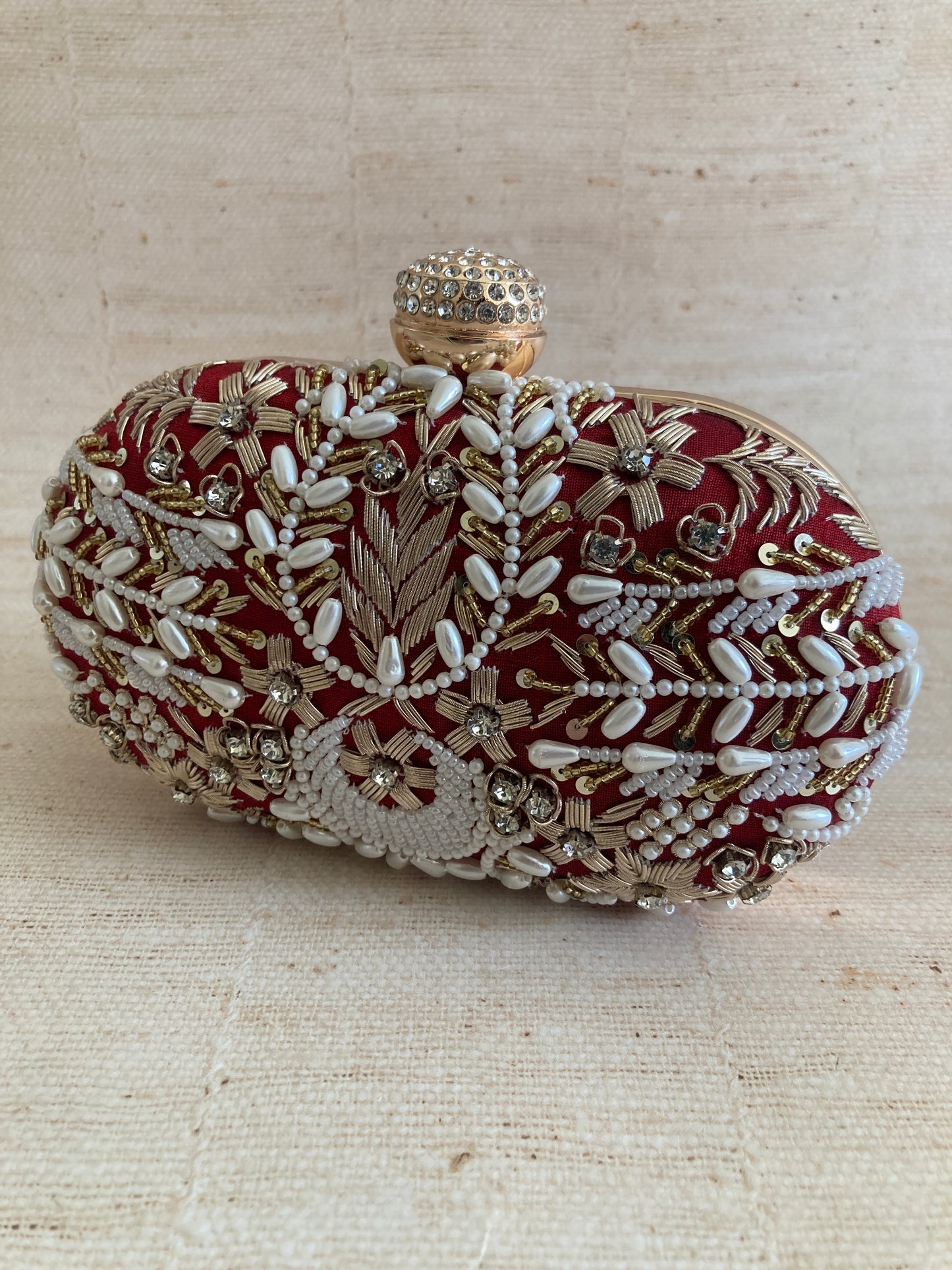 Ambrose (Oval Clutch)(Maroon)(ST266)