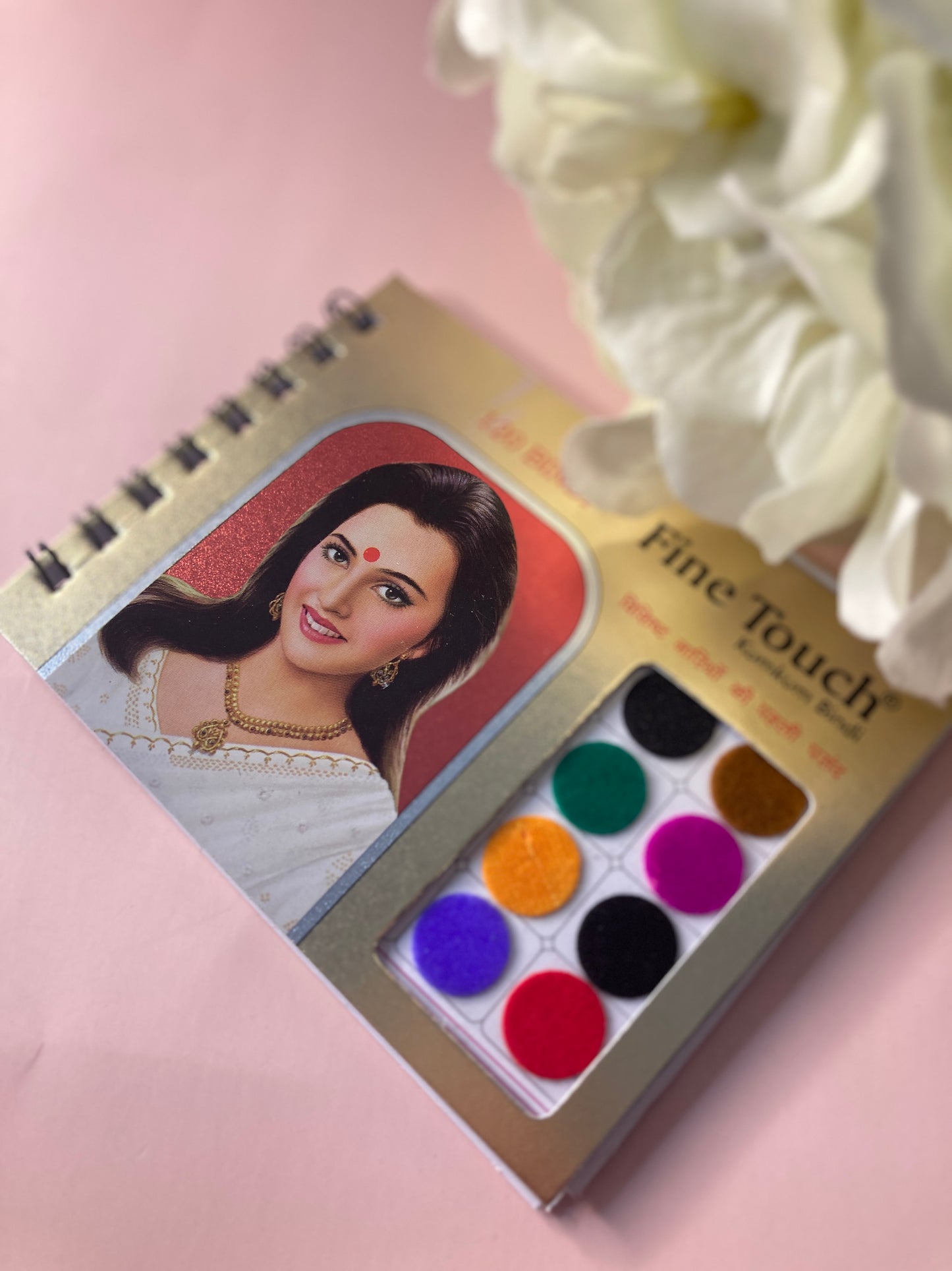 Plain Large 120 Bindi Booklet (ST766)