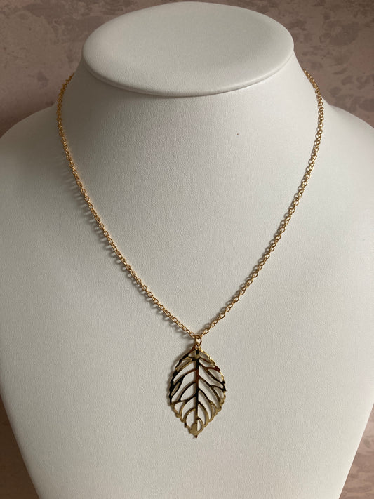 Hollow Leaf Necklace (ST202) Gold