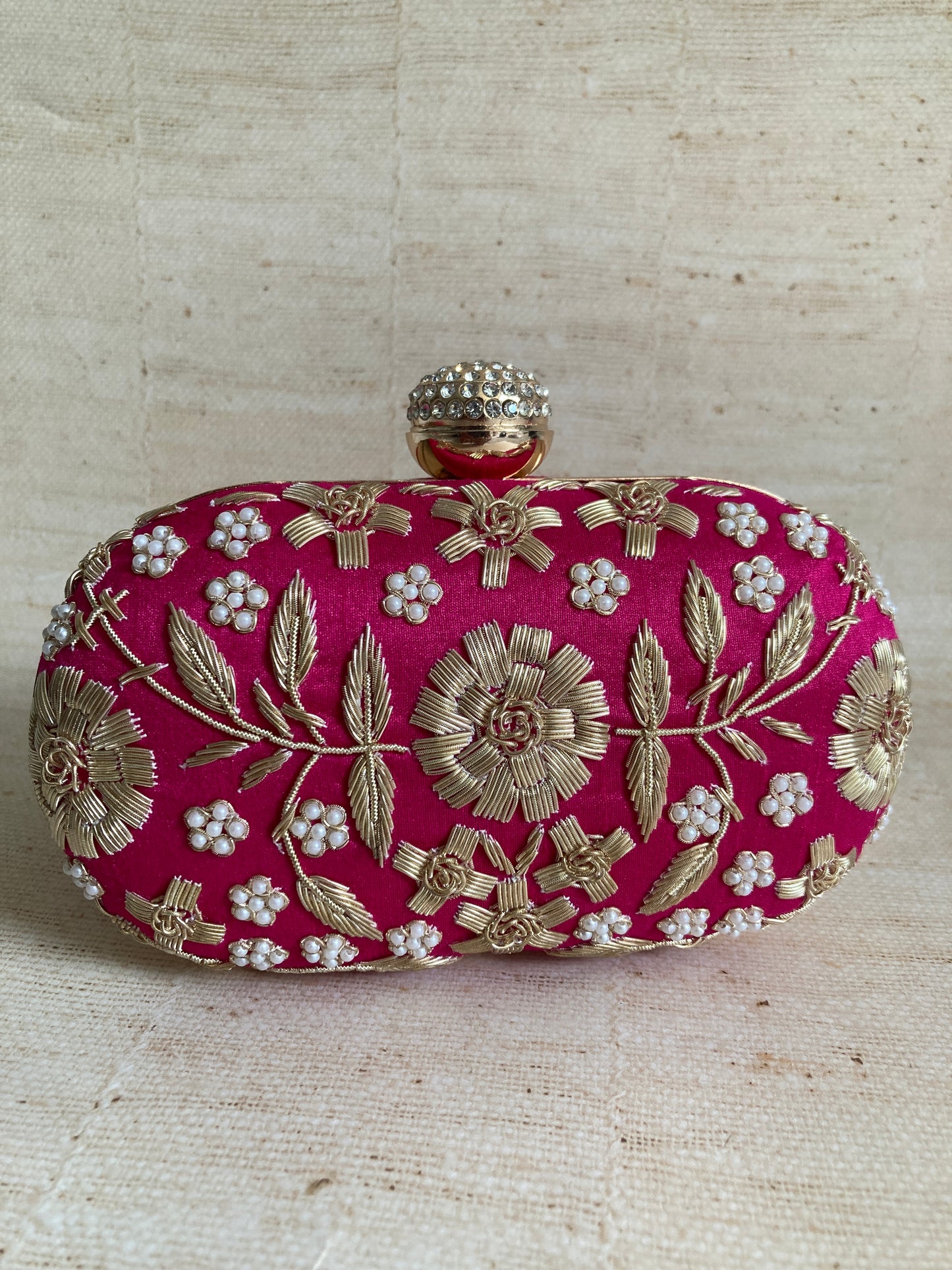 Lucia Oval Hot Pink Clutch (ST902)