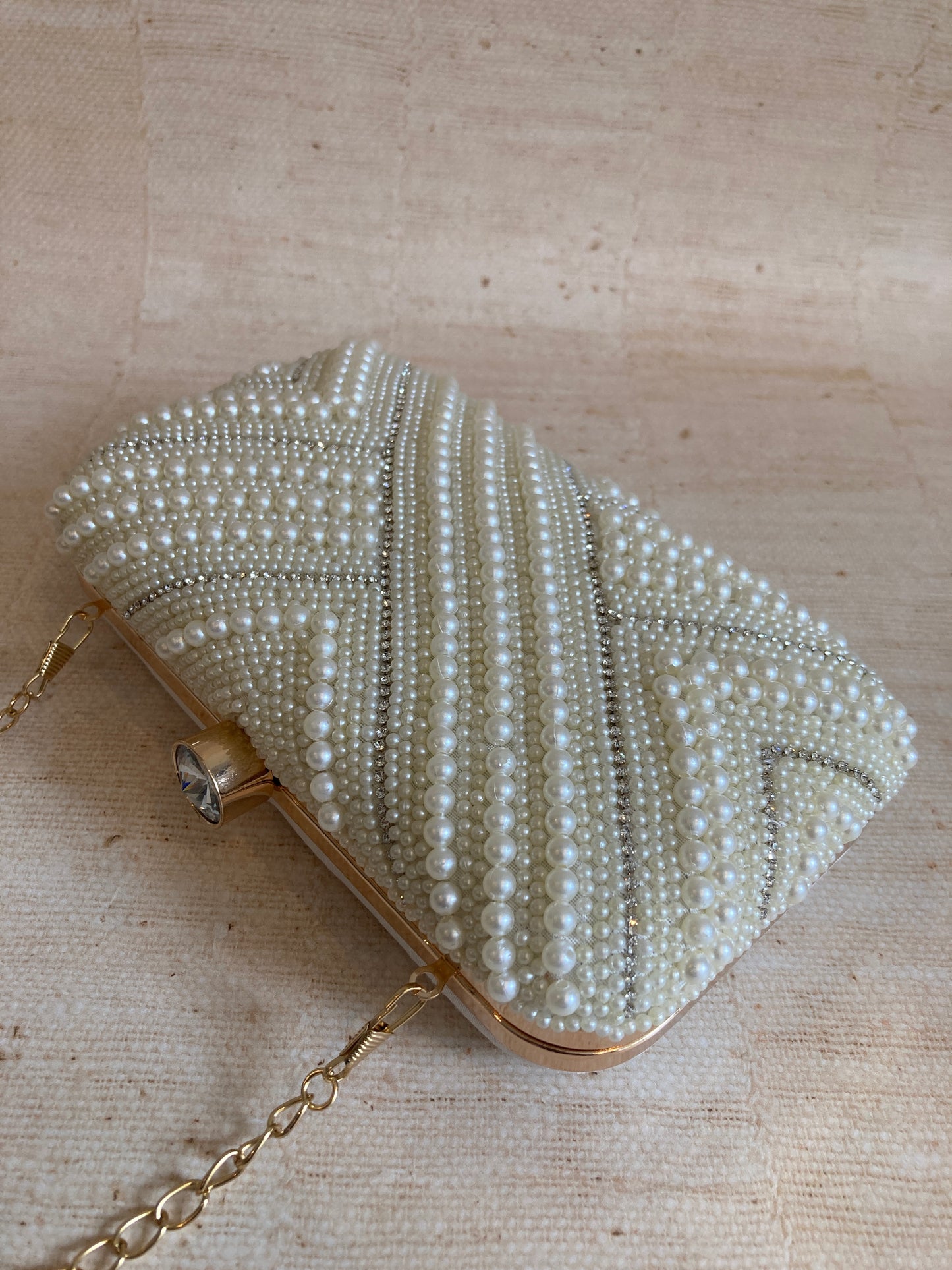 Victoria Pearl Cream Rectangular Clutch (ST971)