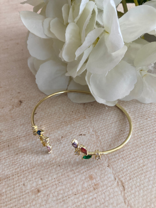 Multicoloured Gold Dainty Leaf Cuff Bangle (ST876)