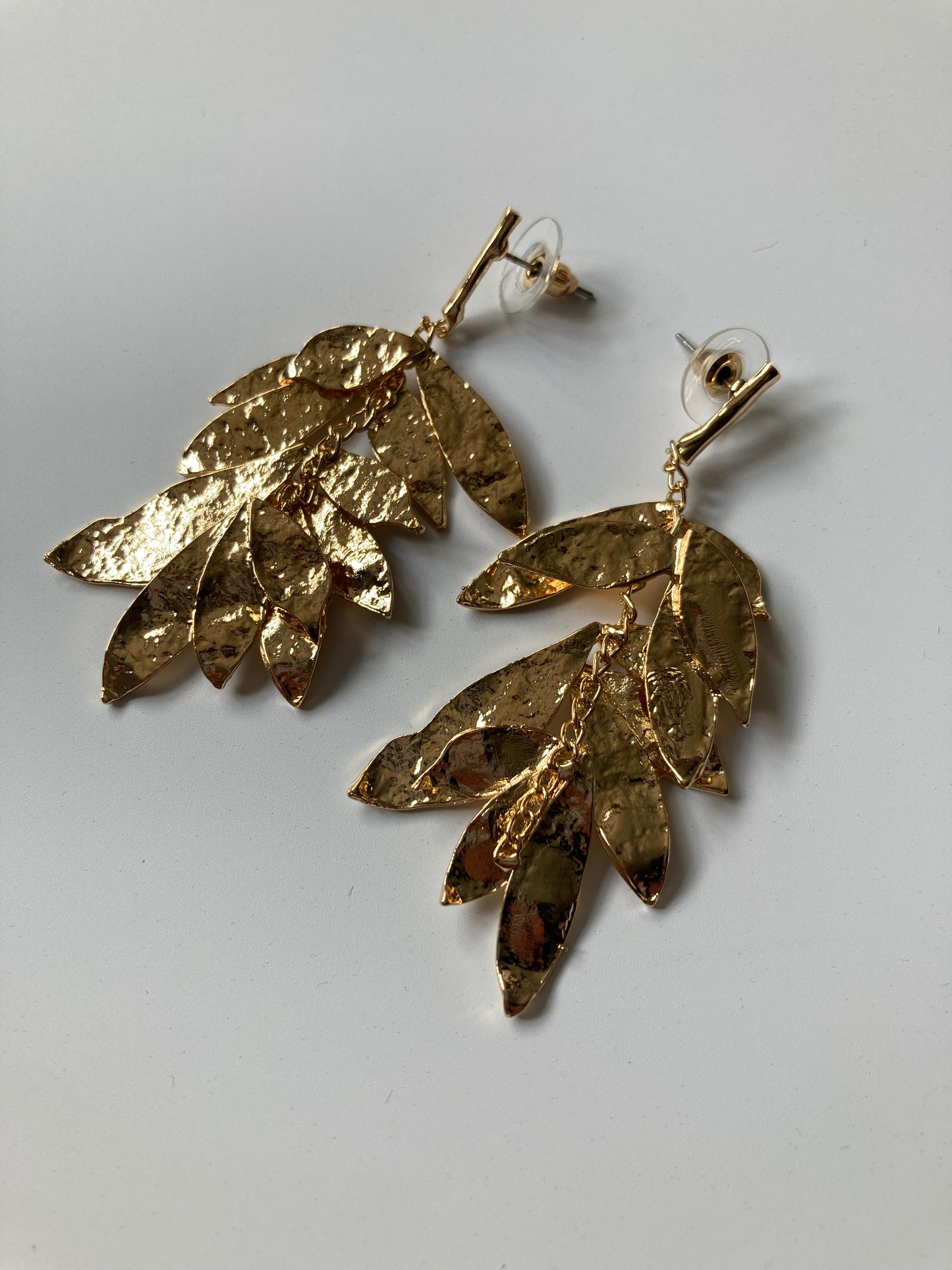 Embossed Leaf Drop Earrings (ST358)