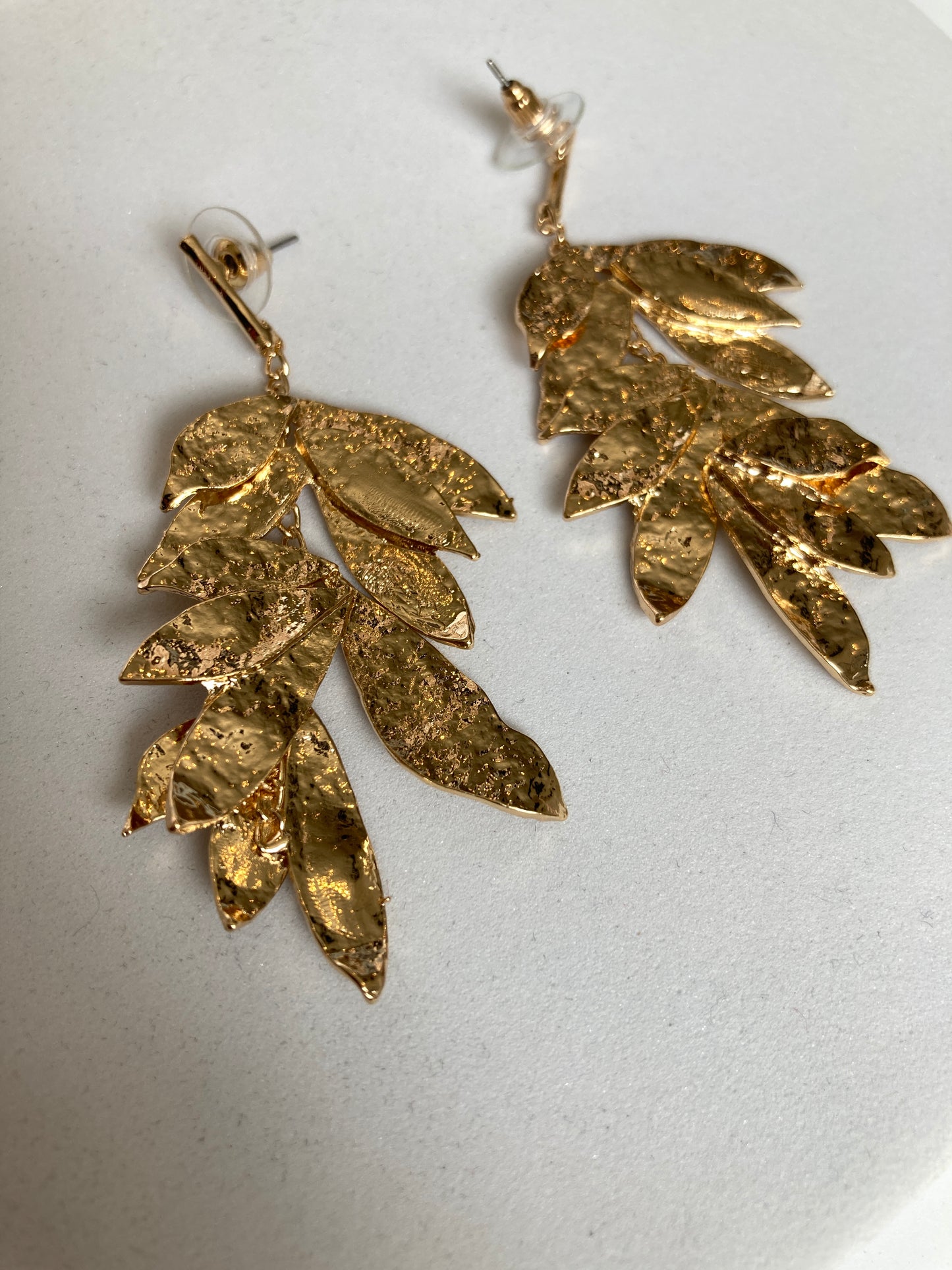 Embossed Leaf Drop Earrings (ST358)