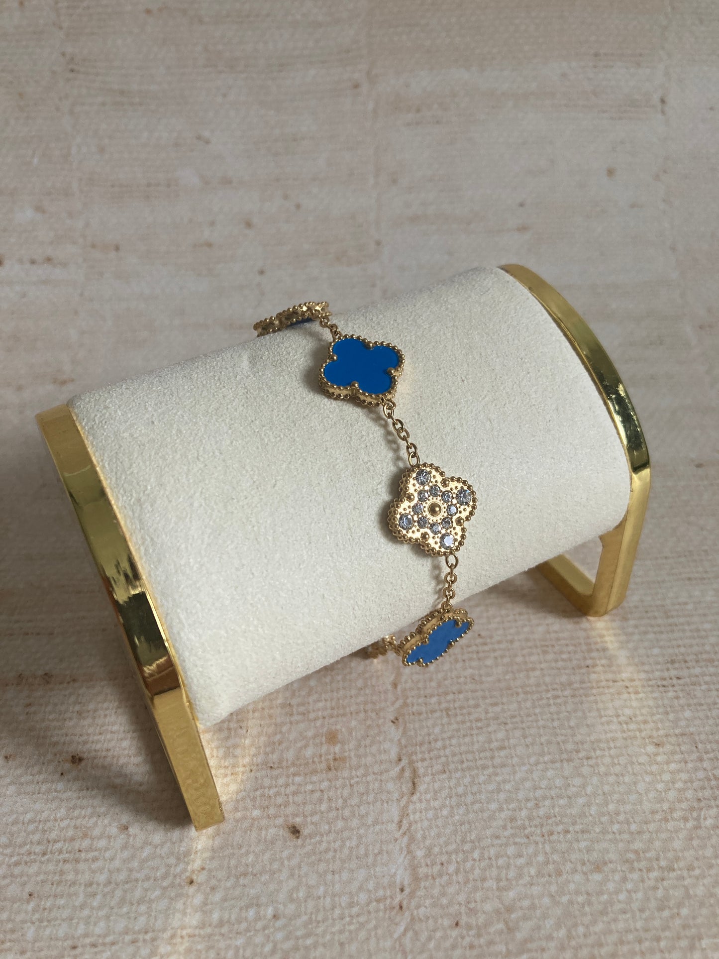 Christa 18K Gold Plated Clover Bracelet (ST838) (Blue)