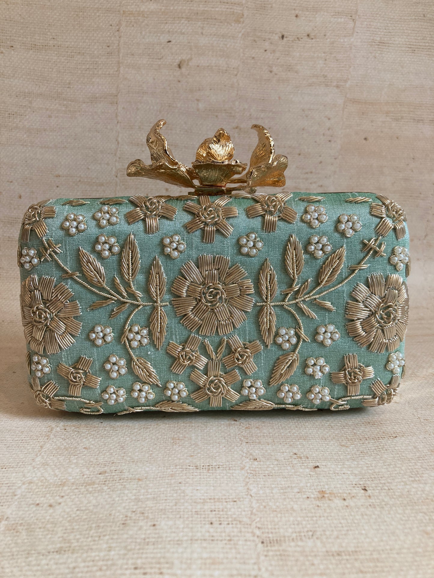 Alina (Rectangular Clutch Flower Clasp) (Mint Green) (ST859)