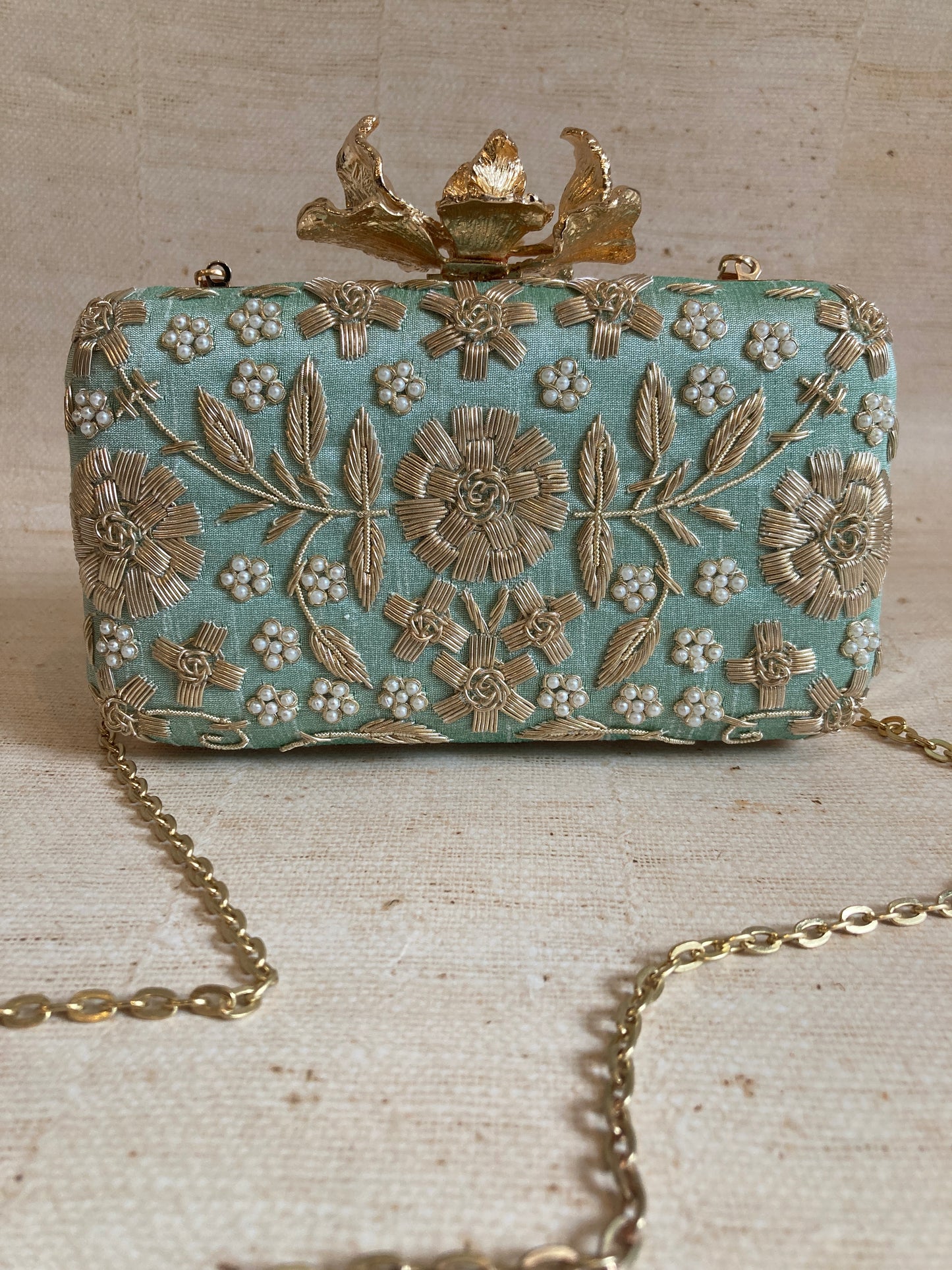 Alina (Rectangular Clutch Flower Clasp) (Mint Green) (ST859)