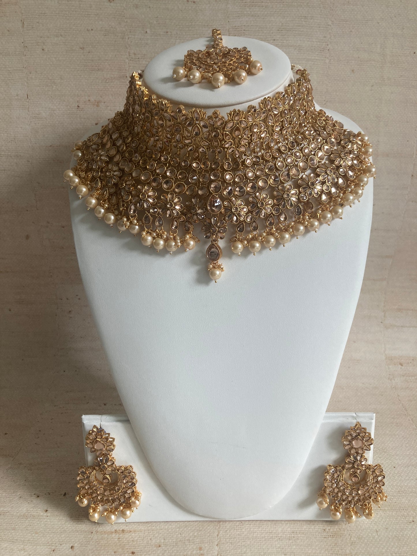 Amber Antique Bronze Gold Plated Kundan Beaded Set (ST221) (Antique White)