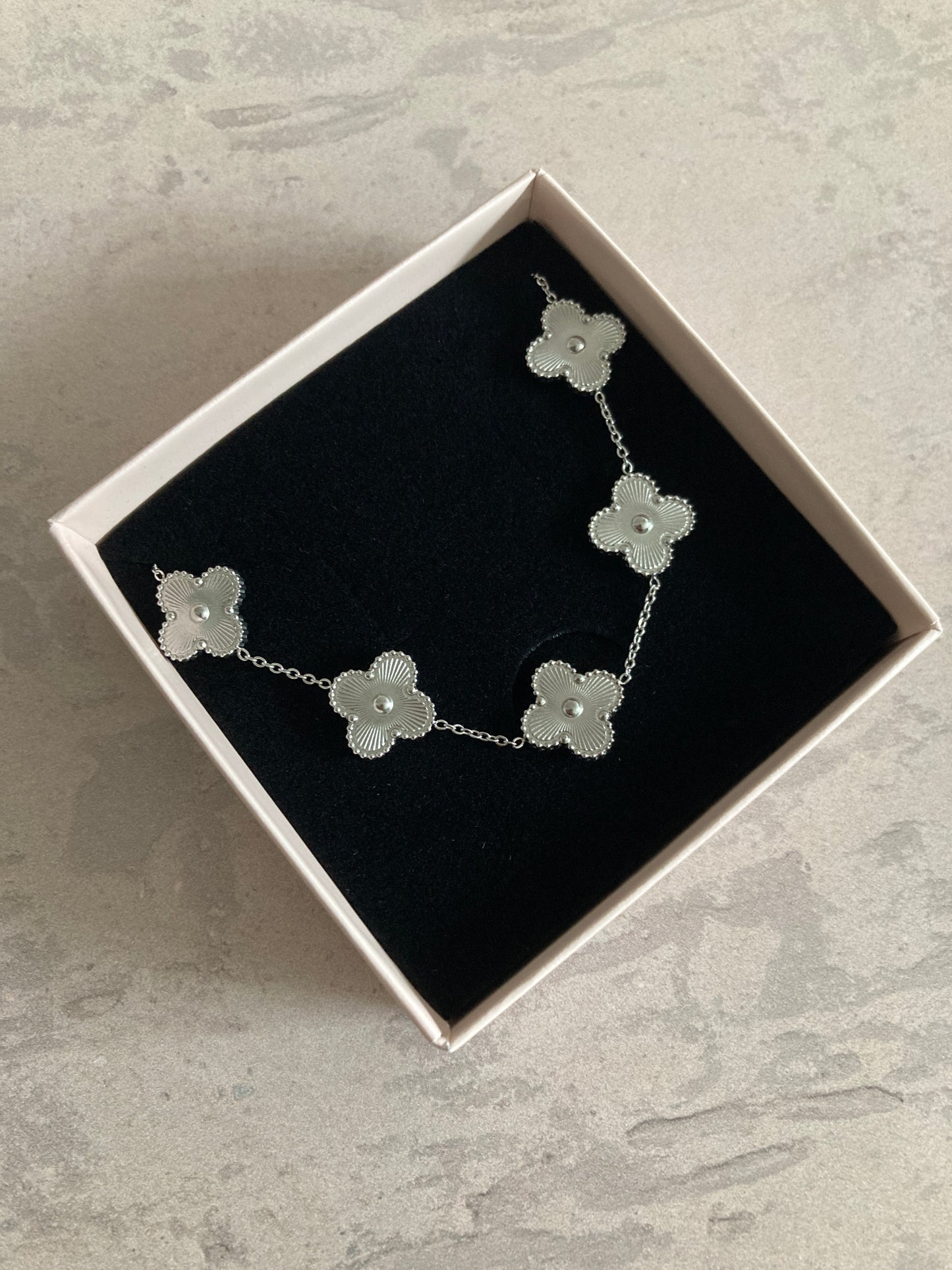 Silver Clover Bracelet (ST796)