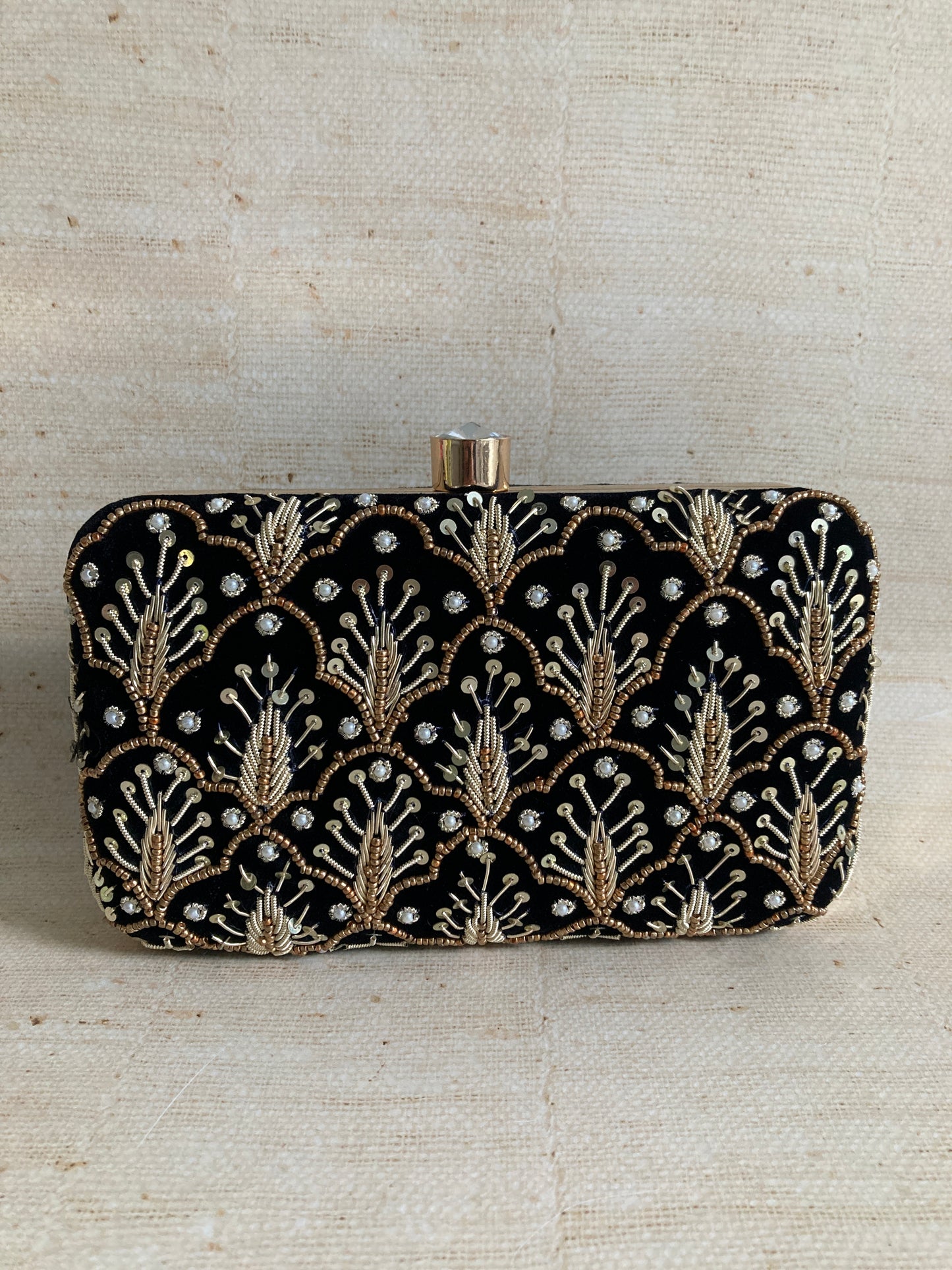 Lyra Velvet Rectangular Clutch (ST1002) (Black)