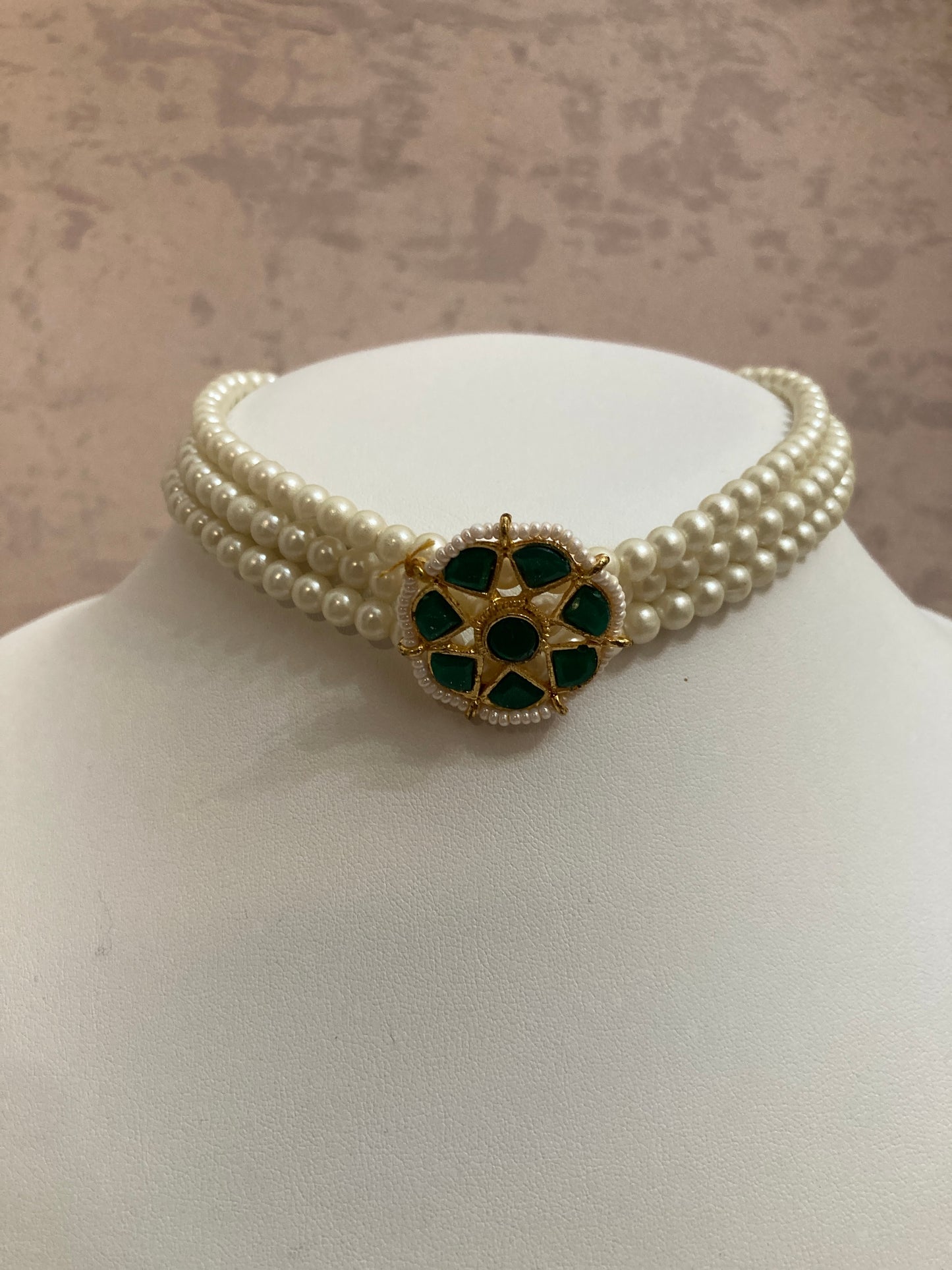 Madhu Gold Plated Kundan Stone & Pearl Necklace Set (Emerald) (ST791)