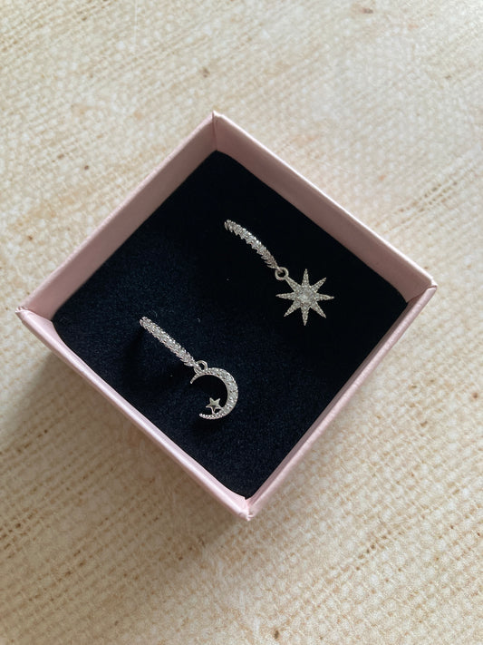 Silver Moon and Star Hoop Earrings (ST994)