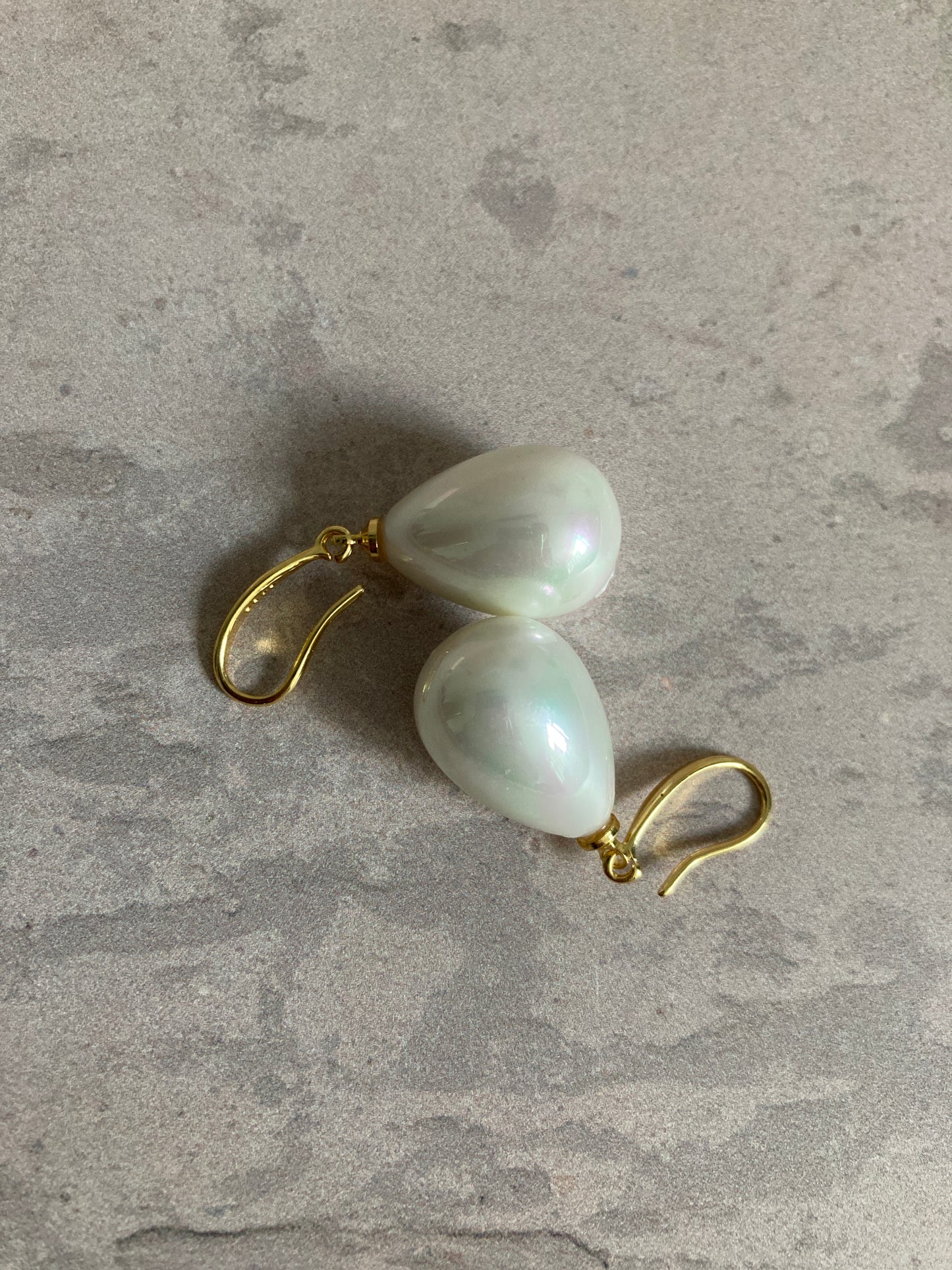 Pearl Droplet Drop Earrings (ST827)