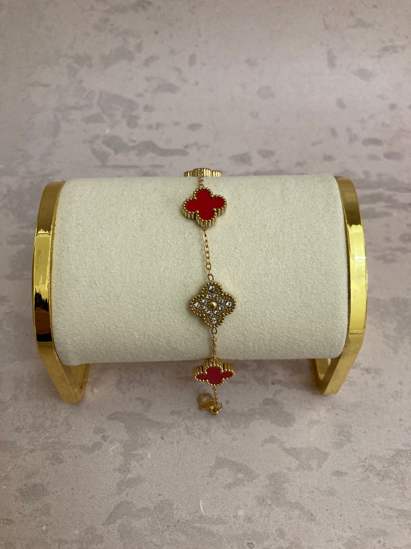 Christa 18K Gold Plated Clover Bracelet (ST838) (Red)