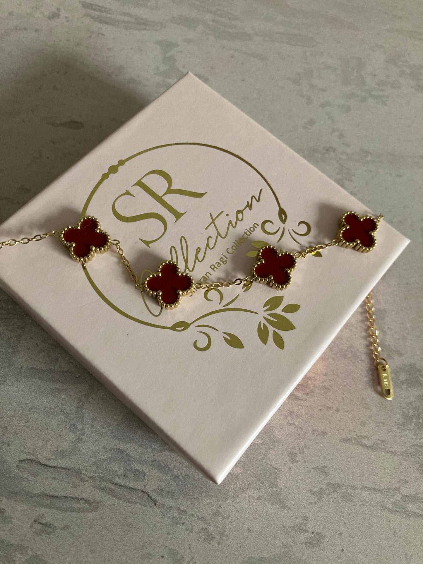 Maroon Clover Bracelet