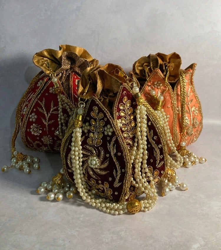 Pari (Potli Bag) (Peach) (ST268)