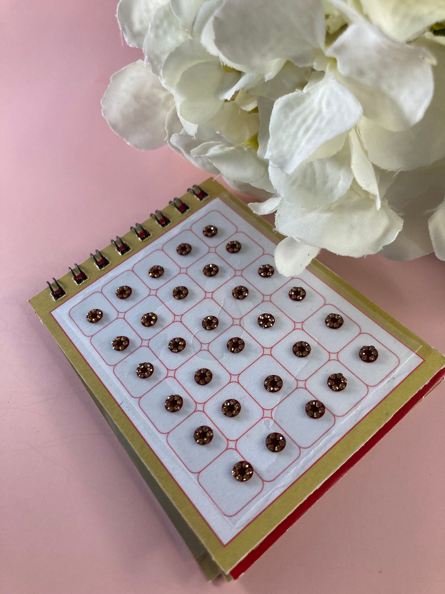 Mini Range Multicoloured Stone Border 120 Bindi Booklet (ST712)