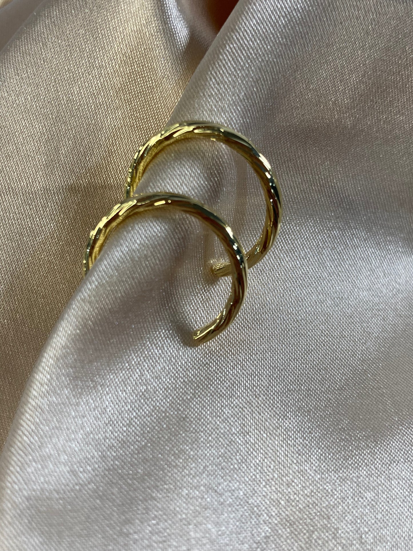 Ella Gold Hoop Earrings (ST040)