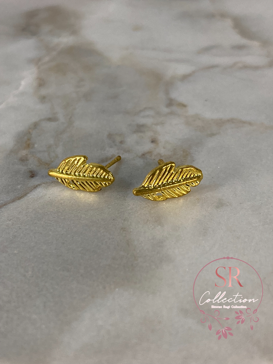 Leaf Shaped Earrings (ST214) Gold