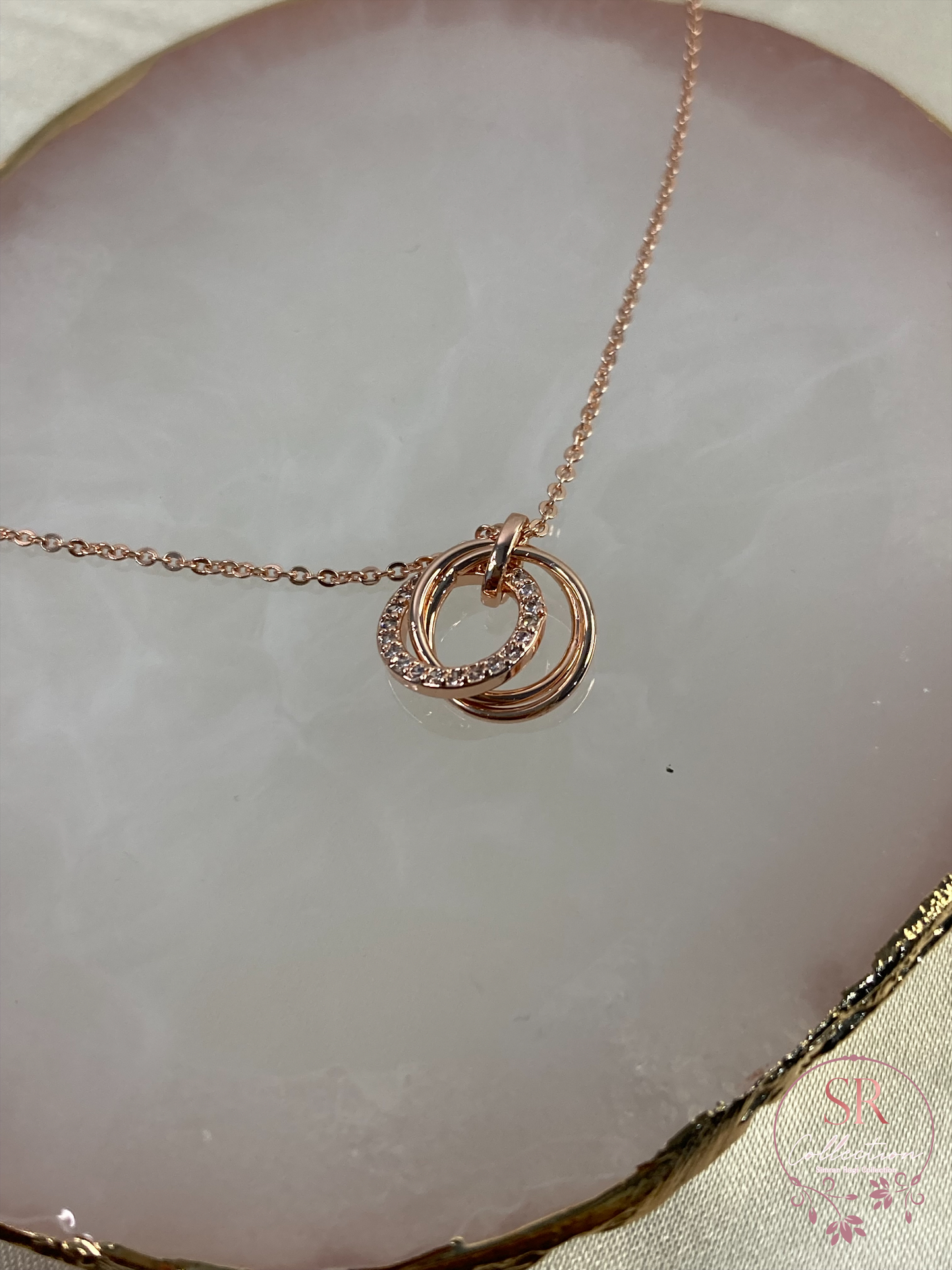 Elena Chain Pendant Necklace (ST010)