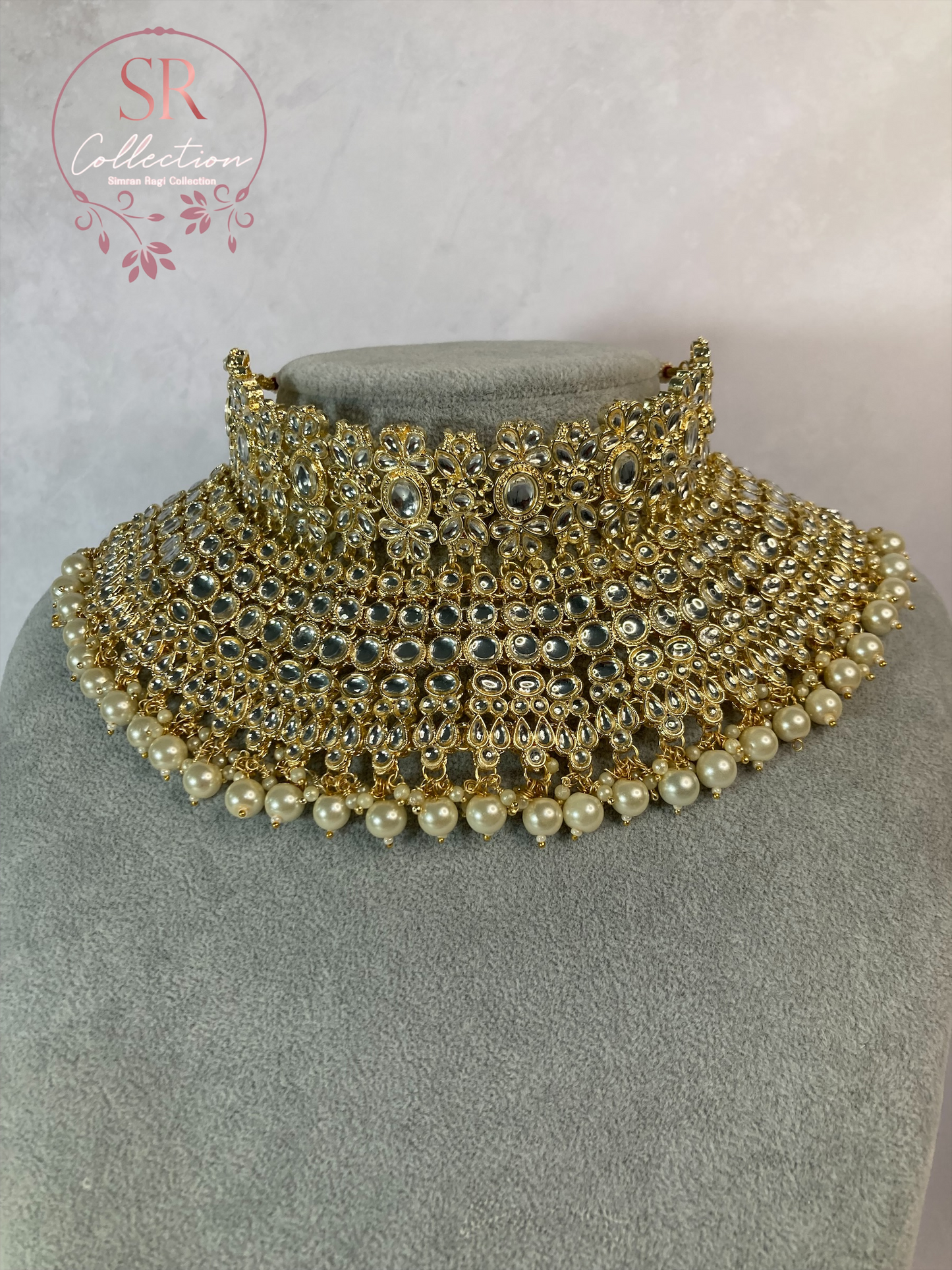 Maharani Gold Plated Kundan Set (ST222) White