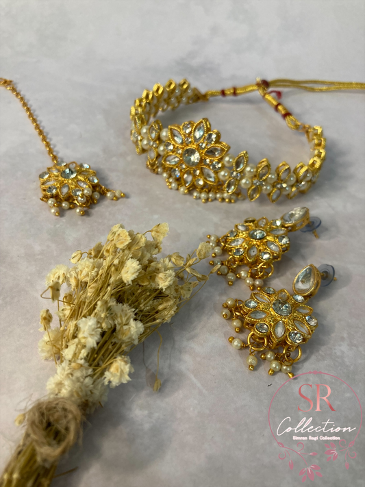 Arohi Gold Plated And Kundan Choker Set (ST170) Silver